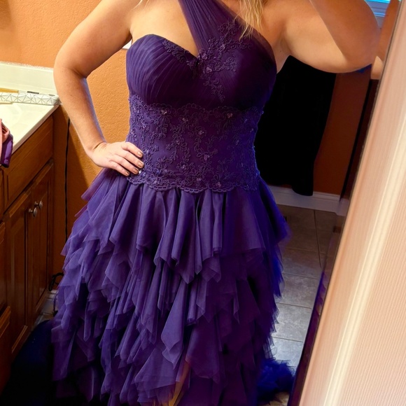 Purple high low ruffle dress - Picture 2 of 4